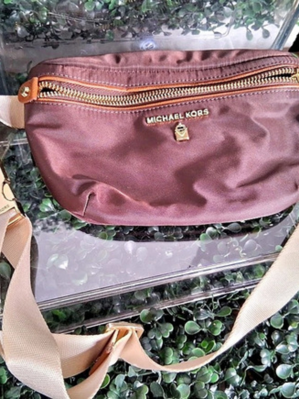 Michael Kors Crossbody Bag in Purple & Tan